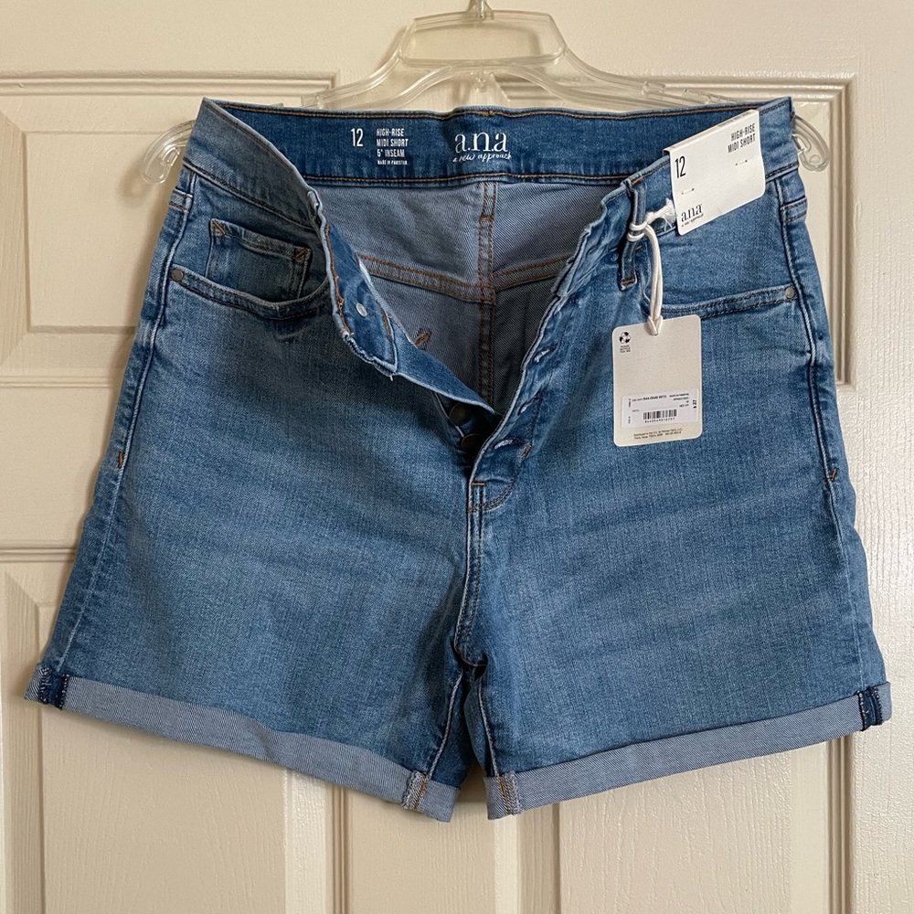 High Rise Midi Light Blue Jean Shorts